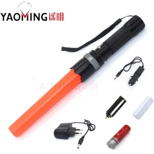 2000LM CREE Q5 zoomable torch cree led tactical flashlight traffic wand police equipment police lanterna   18650 battery charger