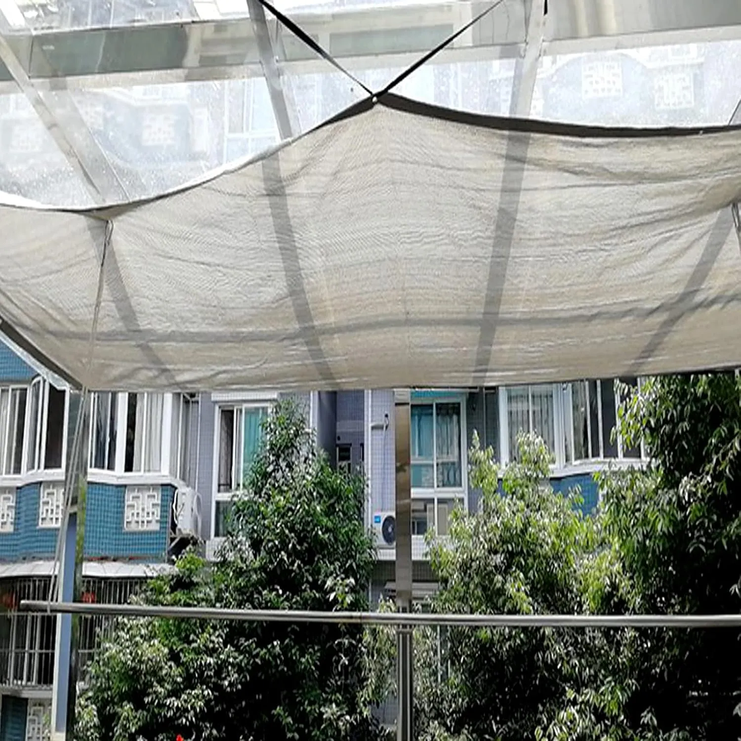 85% UV Resistant Anti-Aging White Sunblock Shade Cloth,Water and Air Permeable Mesh Tarp,Shade Netting with Grommets,Rope,Sun Shade Sail for Roof Courtyard Garden Fence (2x2m/6.6x6.6ft)