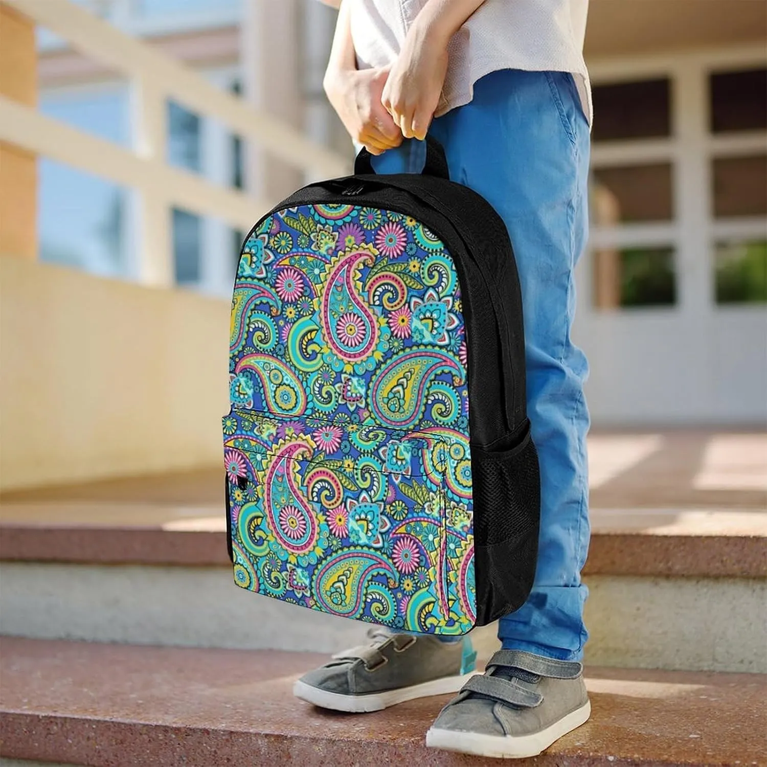 Blue Pink Paisley A Large Capacity Backpack with Pockets, Suitable for Outdoor Use, Etc