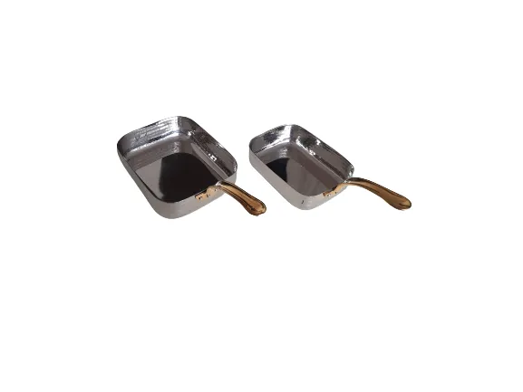 Hammered Stainless Steel Rectangle Shape Serving Pan with Single Brass Handle #2, 700 ML, 6.75"