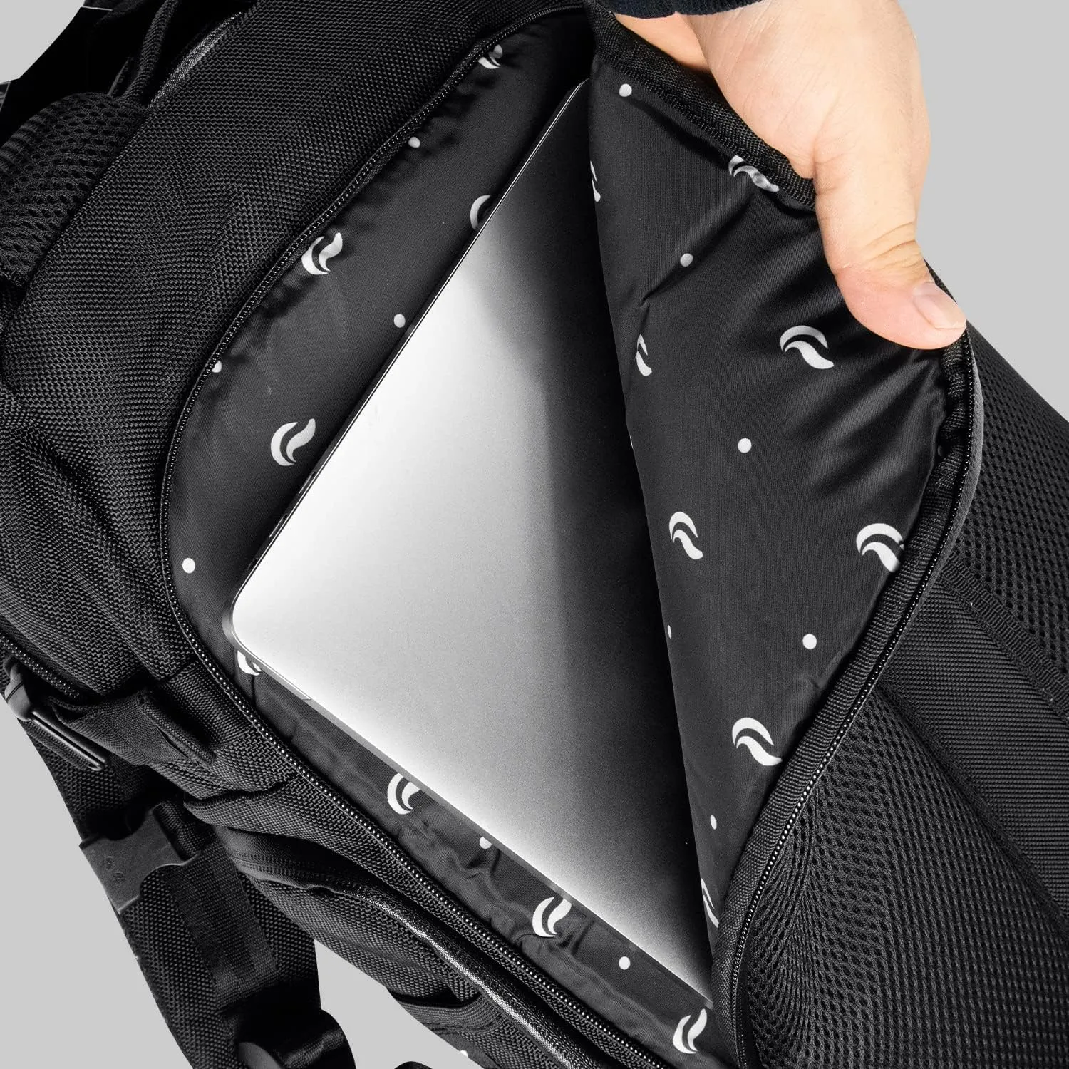 Skunk FaceOff Customizable Smell-proof Fashion Backpack (Reflection, Large)