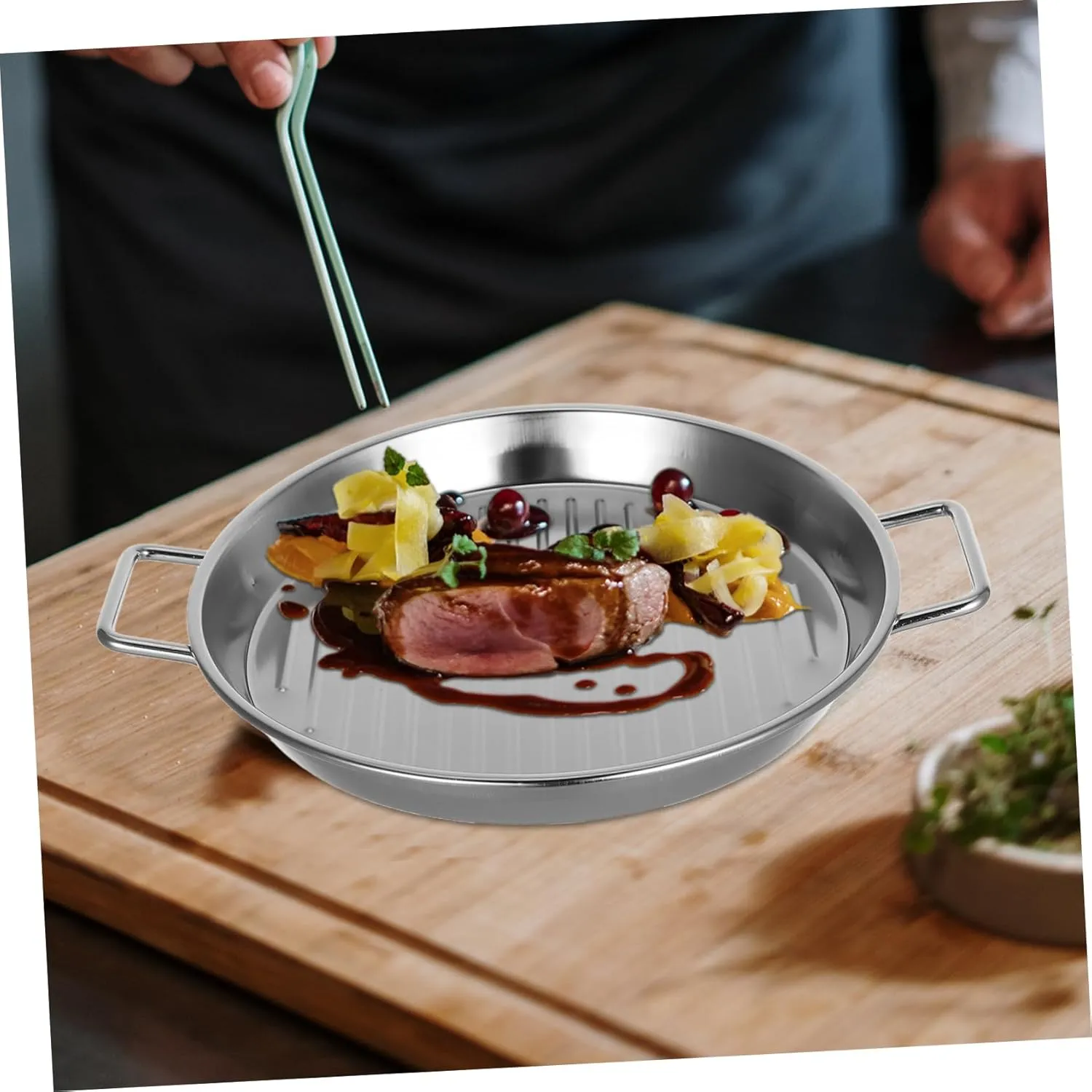 Stainless Steel Bbq Plate 20cm Round Tray Metal Camping Plates for Seafood Steak Snacks Outdoor Picnics and Birthday Gatherings