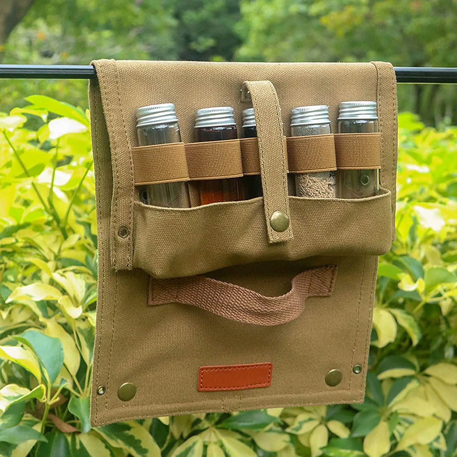 Storage Jars - Portable Camping Seasoning Bottle Storage Bag Kit, Outdoor Spice Rack Bag with 10 Spice Jars, Salt/Sugar Holder Condiment Containers for Hiking BBQ Picnic(Green)