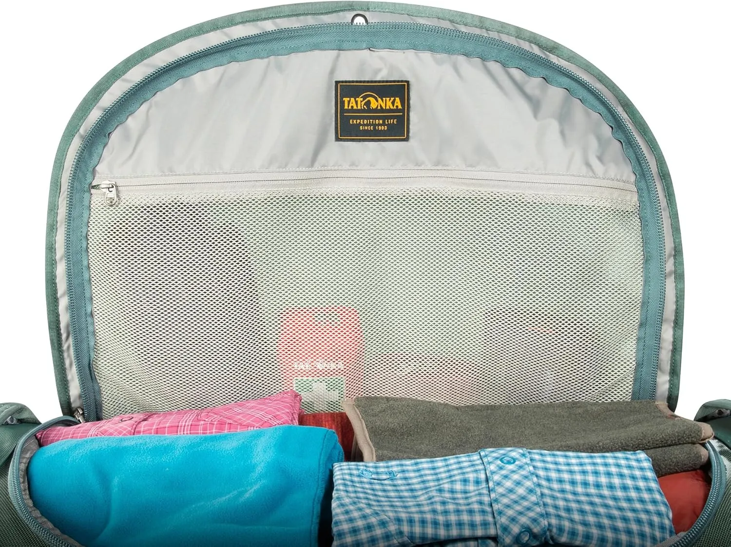 Tatonka Trolley with 80 L Volume and Backpack Function, Lockable Zip and Telescopic Handle