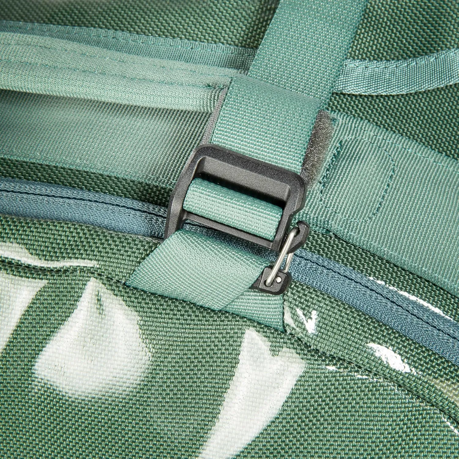 Tatonka Trolley with 80 L Volume and Backpack Function, Lockable Zip and Telescopic Handle